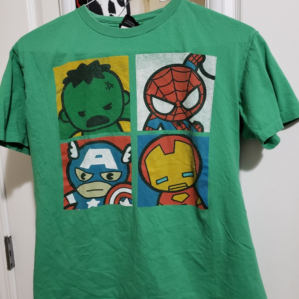 Marvel/Mad Engine Tiny Avengers s/s shirt